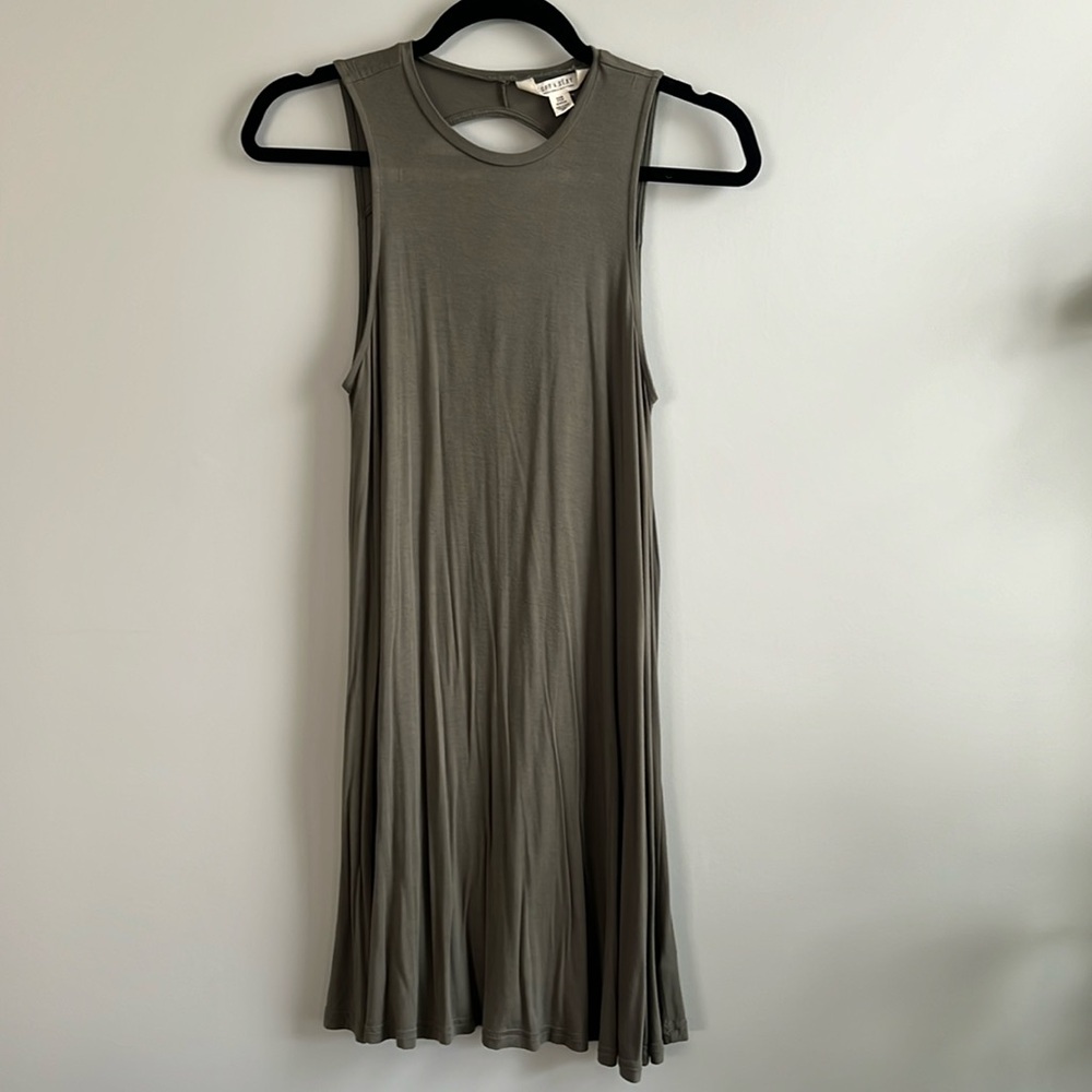 American eagle green loose fitting dress